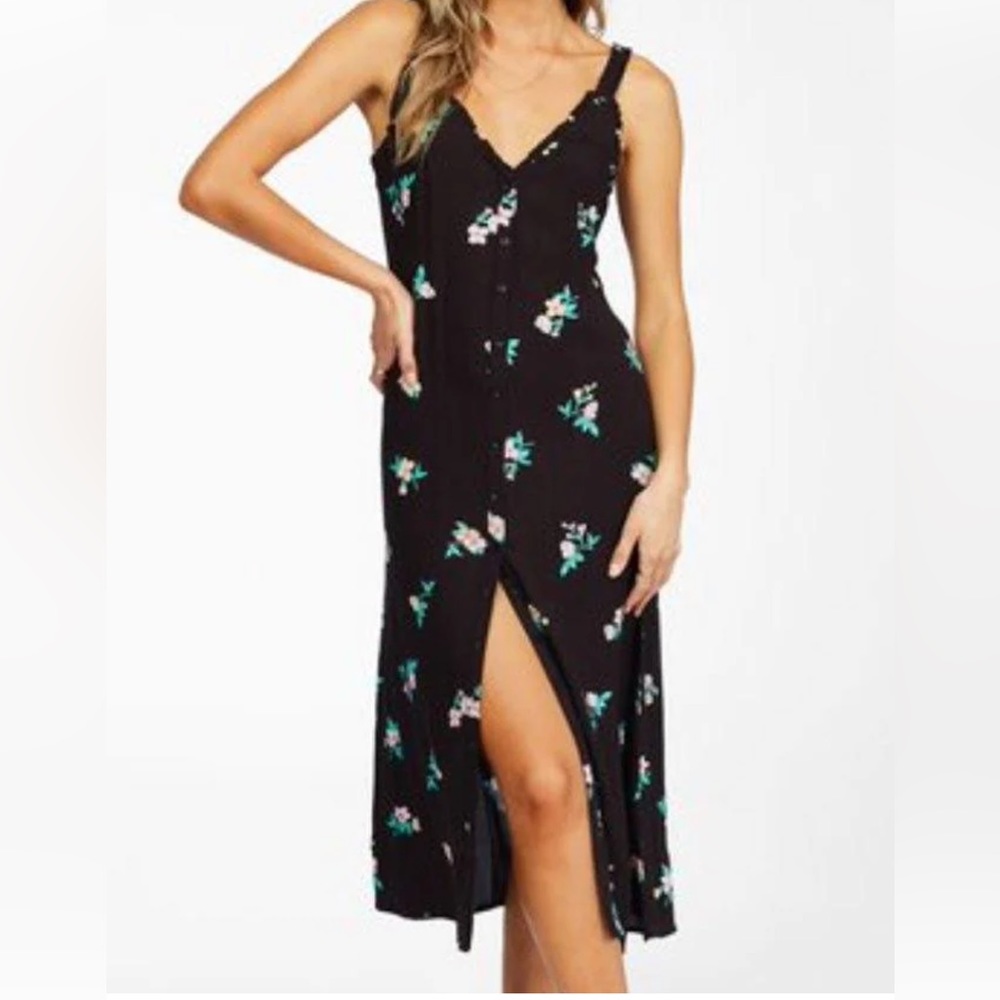 NEVER WORN Billabong dress, size medium